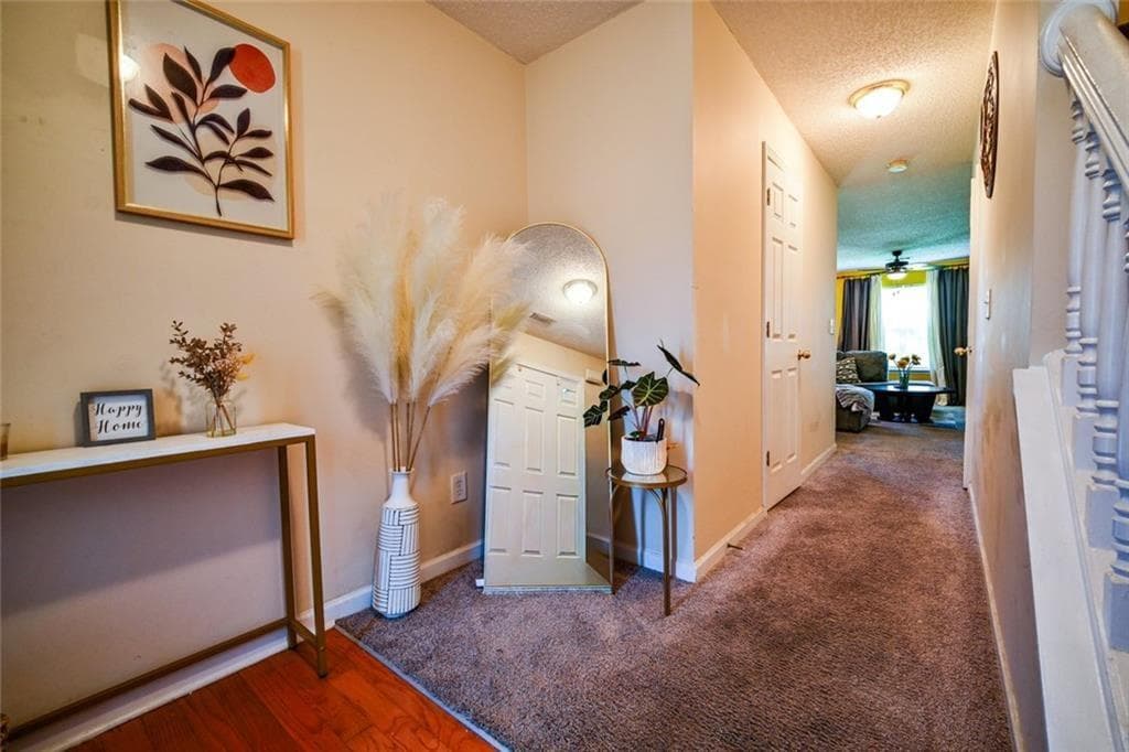2 bedroom, 3 bathroom, 1,400 sq ft townhouse for sale at 1476 April Lane, Morrow, GA 30260 — photo 7