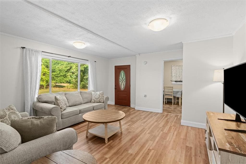 3 bedroom, 1 bathroom, 1,154 sq ft single family residence for sale at 163 Ben Putnam Road, Resaca, GA 30735 — photo 7