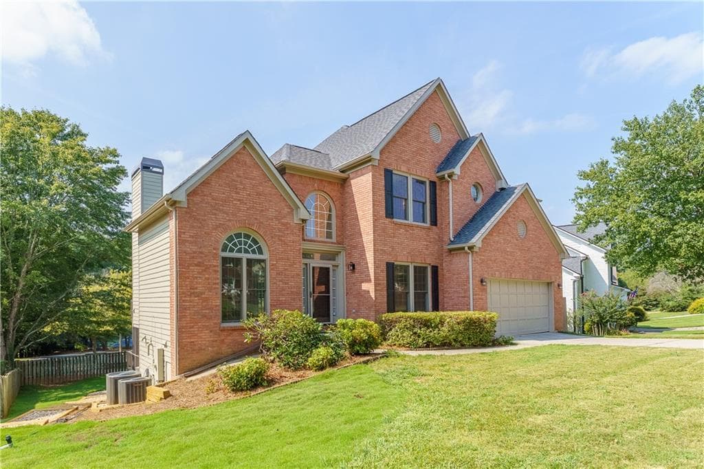 4 bedroom, 3 bathroom, 2,467 sq ft single family residence for rent at 3272 Pomarine Lane, Peachtree Corners, GA 30092 for $3,750 a month — photo 2