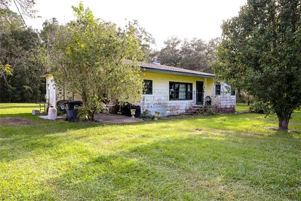 3 bedroom, 1 bathroom, 988 sq ft single family residence under contract at 4417 1st Street, Valdosta, GA 31601 — photo 4