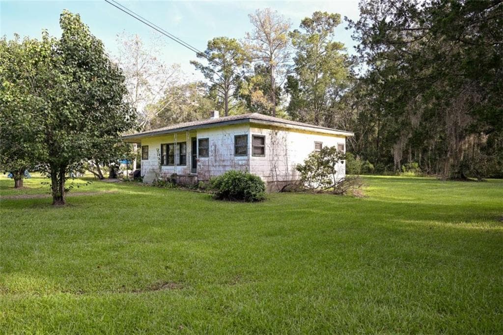 3 bedroom, 1 bathroom, 988 sq ft single family residence under contract at 4417 1st Street, Valdosta, GA 31601 — photo 9