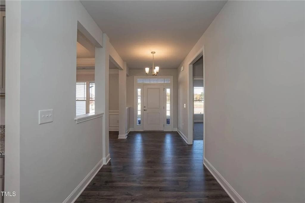 4 bedroom, 3 bathroom, 2,906 sq ft single family residence under contract at 3013 Fairway Drive, Villa Rica, GA 30180 — photo 10