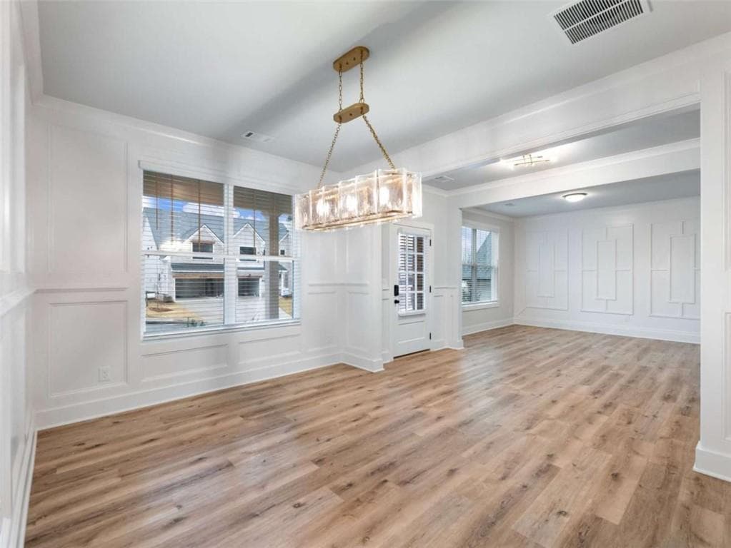 5 bedroom, 4 bathroom, 3,473 sq ft single family residence for sale at 4280 Hosch Reserve Drive, Buford, GA 30519 — photo 3