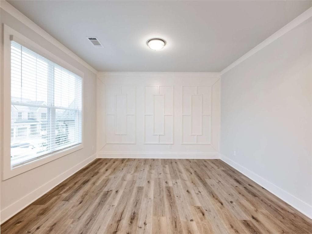 5 bedroom, 4 bathroom, 3,473 sq ft single family residence for sale at 4280 Hosch Reserve Drive, Buford, GA 30519 — photo 4