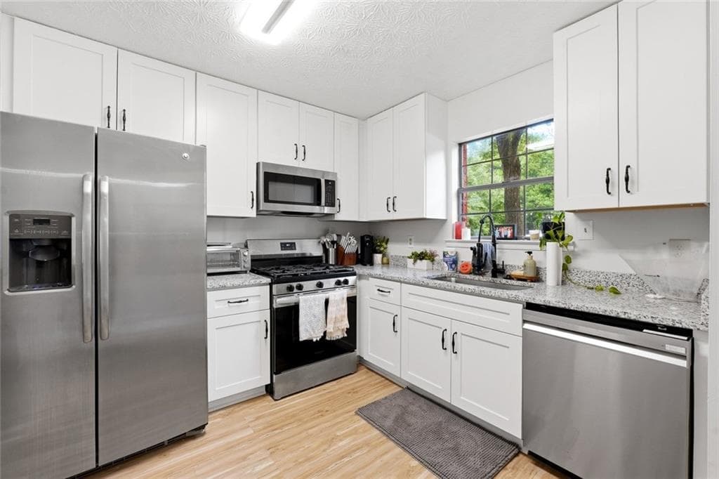 2 bedroom, 3 bathroom, 1,280 sq ft townhouse for rent at 1070 Travelers Trail, Kennesaw, GA 30144 for $1,800 a month — photo 9