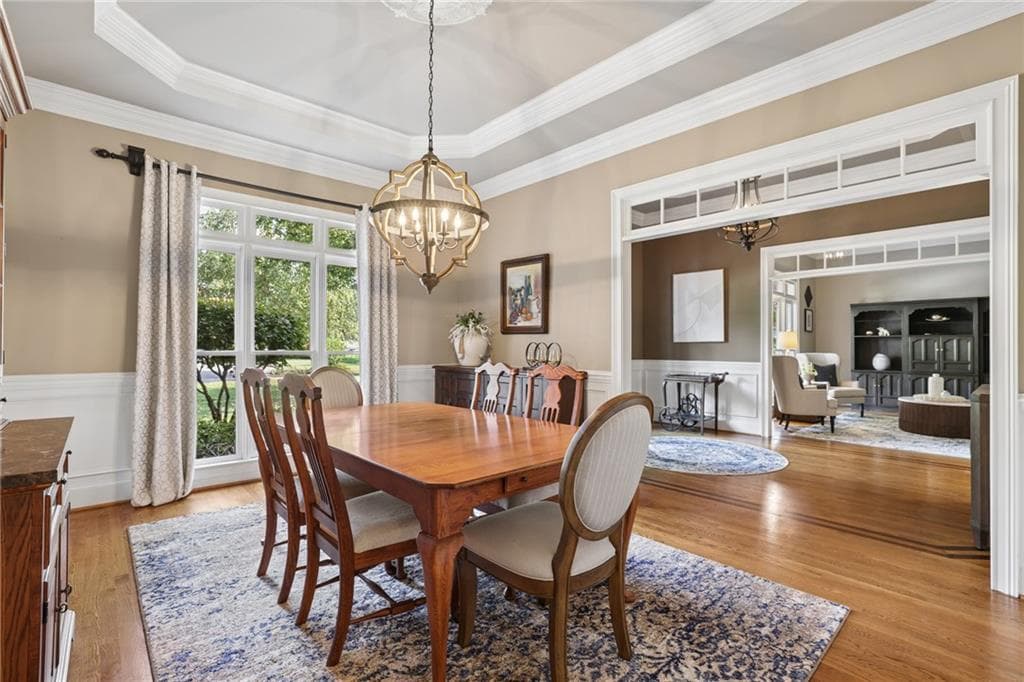 6 bedroom, 5 bathroom, 6,440 sq ft single family residence for sale at 465 W Magnolia Circle, Johns Creek, GA 30005 — photo 7