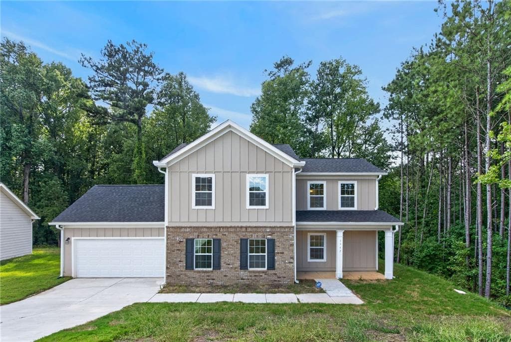 4 bedroom, 4 bathroom, 1,650 sq ft single family residence for sale at 3942 Alderwoods Drive, Jonesboro, GA 30236