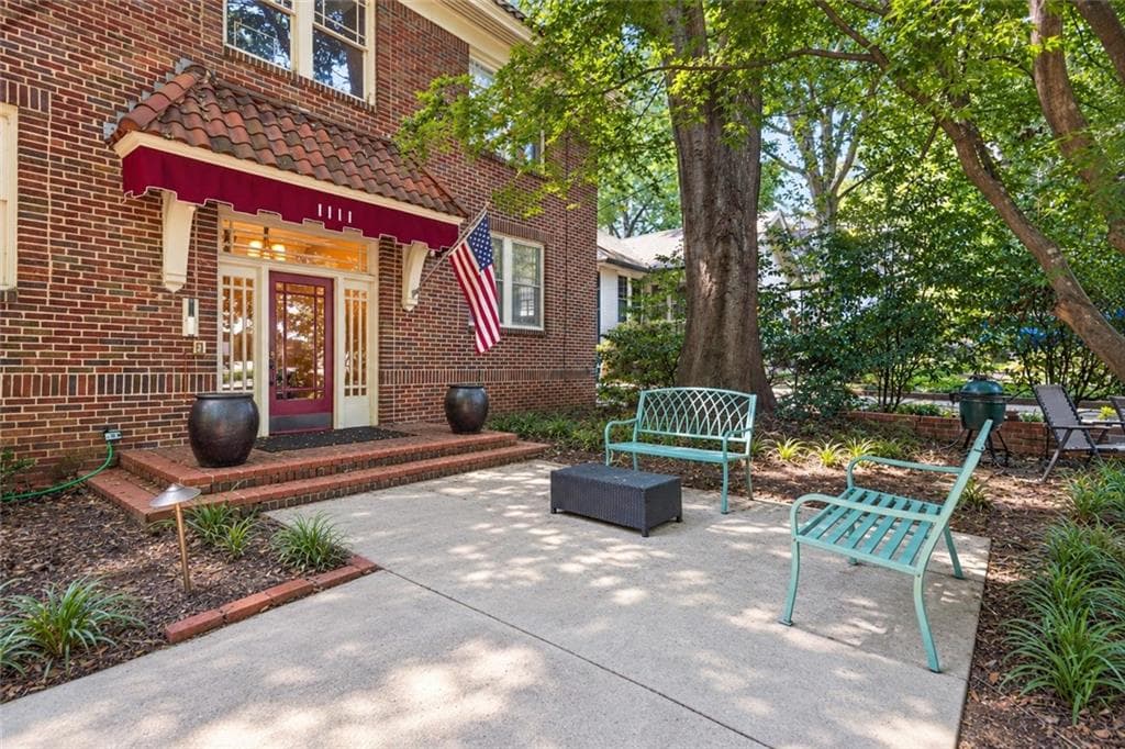 1 bedroom, 1 bathroom, 657 sq ft condominium for sale at 1111 Briarcliff Place 6, Atlanta, GA 30306