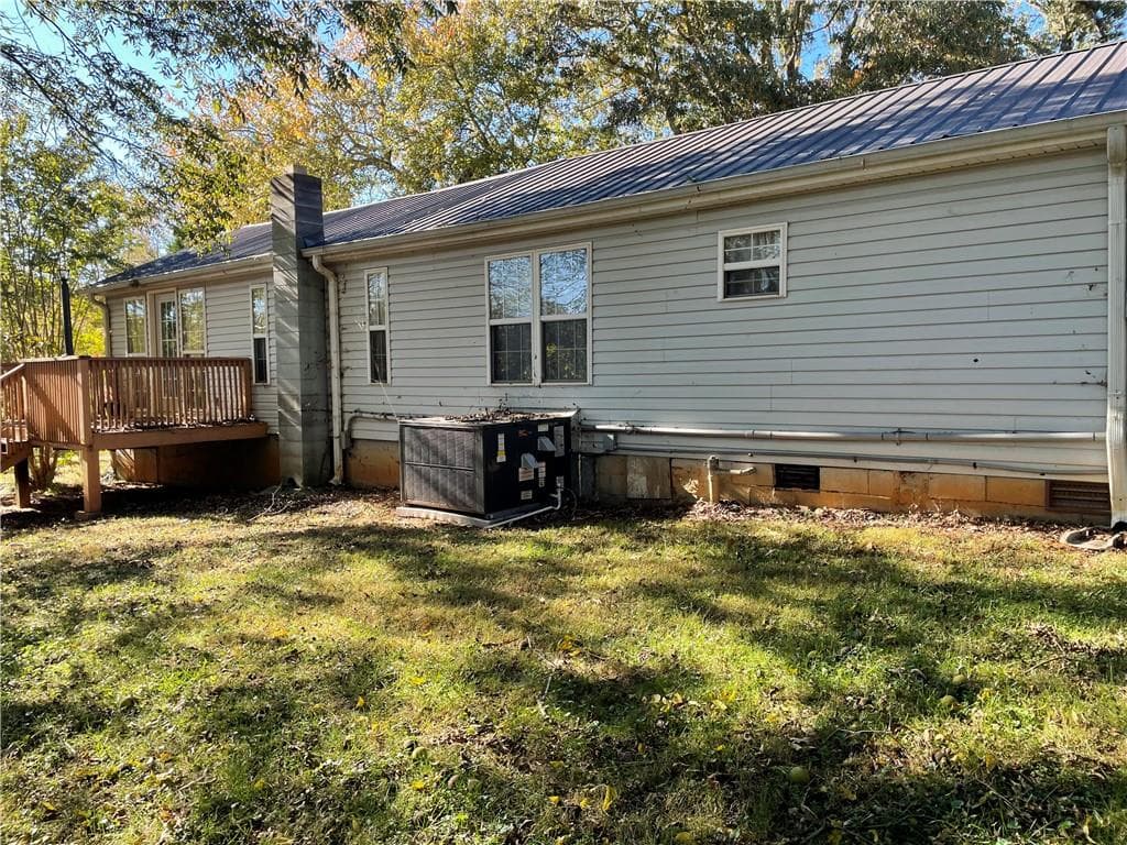 3 bedroom, 2 bathroom, 1,440 sq ft single family residence for sale at 75 Fairhaven Lane, Cleveland, GA 30528 — photo 3