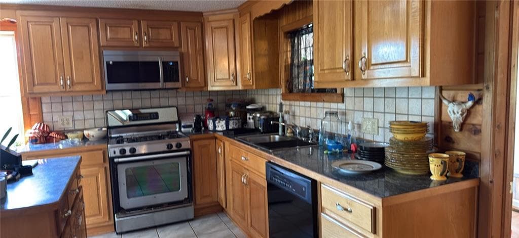 3 bedroom, 2 bathroom, 1,440 sq ft single family residence for sale at 75 Fairhaven Lane, Cleveland, GA 30528 — photo 10