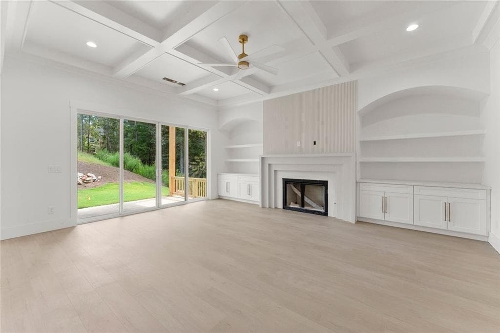4 bedroom, 4 bathroom, 2,579 sq ft single family residence for sale at 3109 Winding Lake, Gainesville, GA 30504 — photo 5