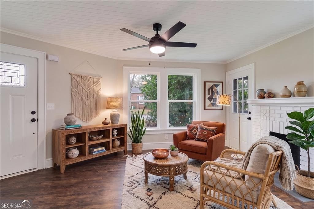 3 bedroom, 2 bathroom, 1,280 sq ft single family residence for sale at 1238 Trenton Street, Atlanta, GA 30316 — photo 5