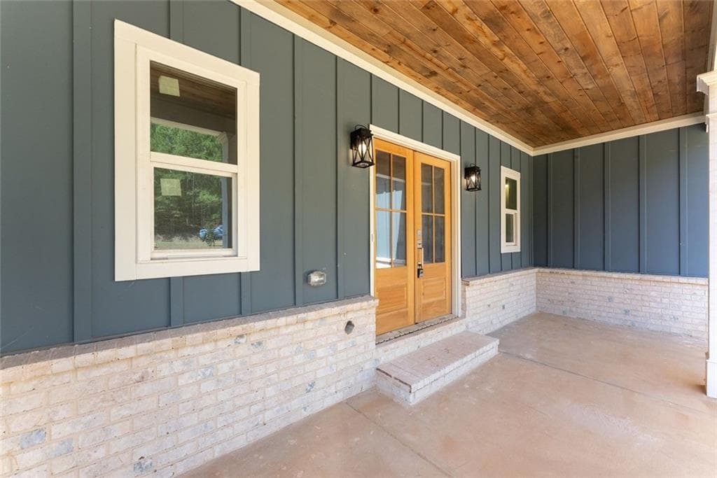 4 bedroom, 4 bathroom, 2,579 sq ft single family residence under contract at 3063 Ivey Rd, Gainesville, GA 30504 — photo 5