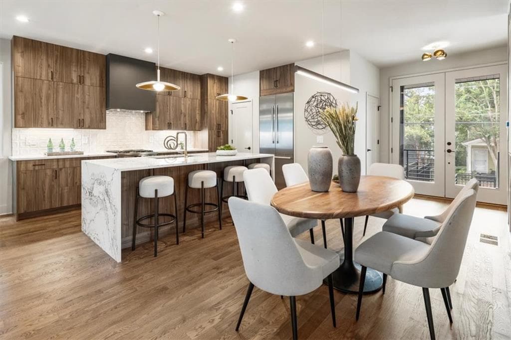 4 bedroom, 4 bathroom, 2,372 sq ft single family residence for sale at 109 Chester Avenue, Atlanta, GA 30316 — photo 6