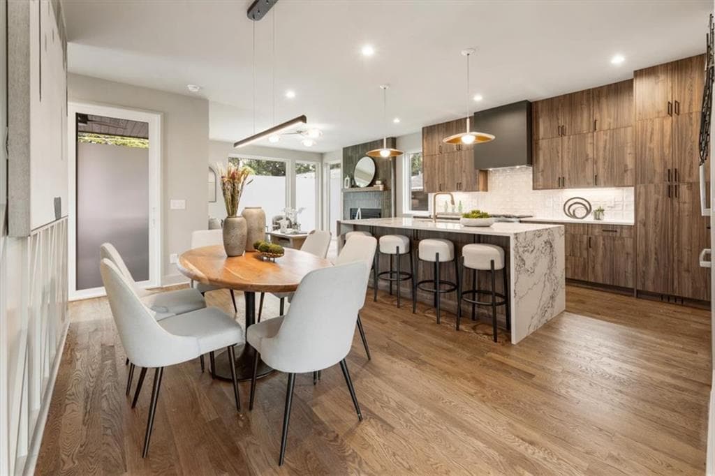 4 bedroom, 4 bathroom, 2,372 sq ft single family residence for sale at 109 Chester Avenue, Atlanta, GA 30316 — photo 7