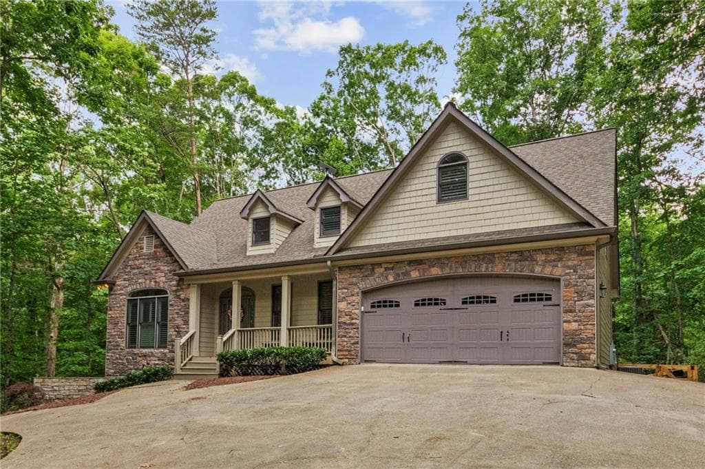 5 bedroom, 4 bathroom, 4,045 sq ft single family residence for sale at 1556 Tamarack Drive, Jasper, GA 30143