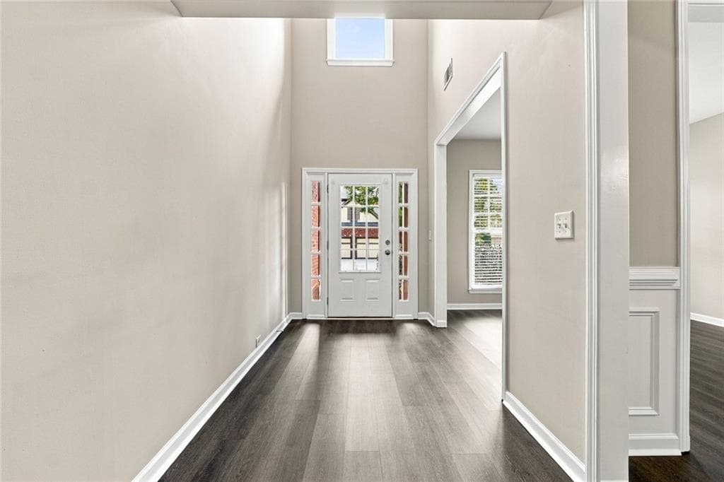 4 bedroom, 3 bathroom, 2,814 sq ft single family residence for sale at 3725 Crowchild Drive, Cumming, GA 30041 — photo 3