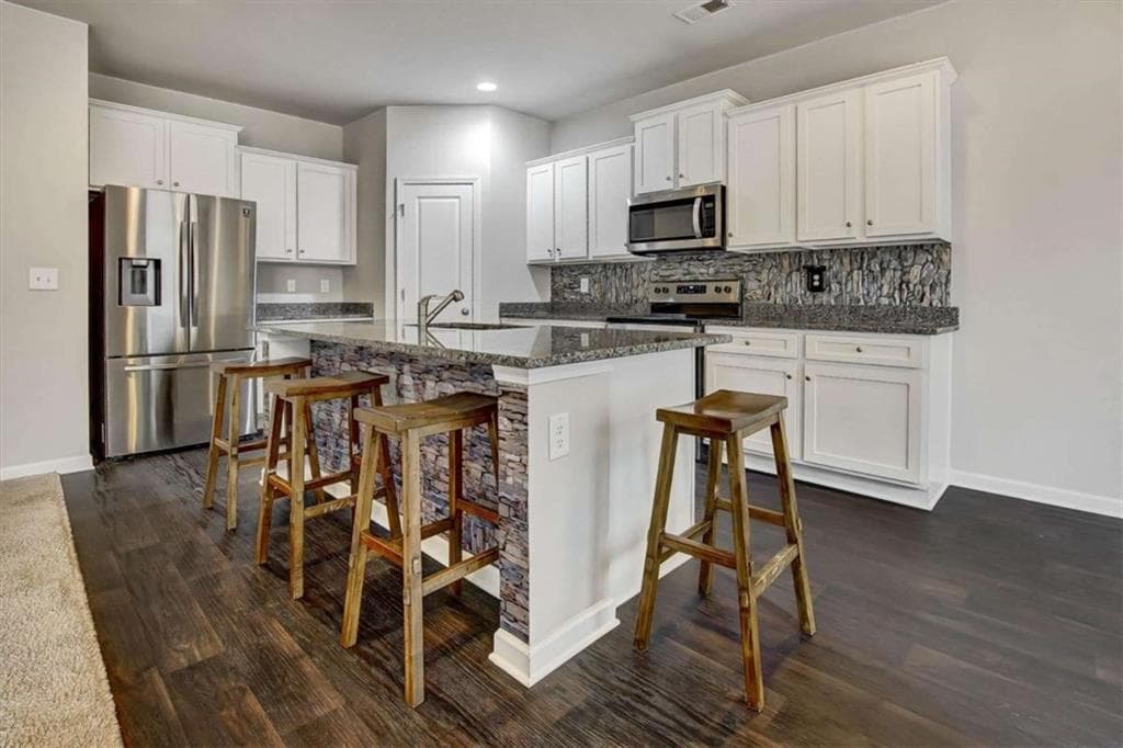 4 bedroom, 2 bathroom, 1,839 sq ft single family residence for sale at 45 Breckonridge Drive, Covington, GA 30016 — photo 5