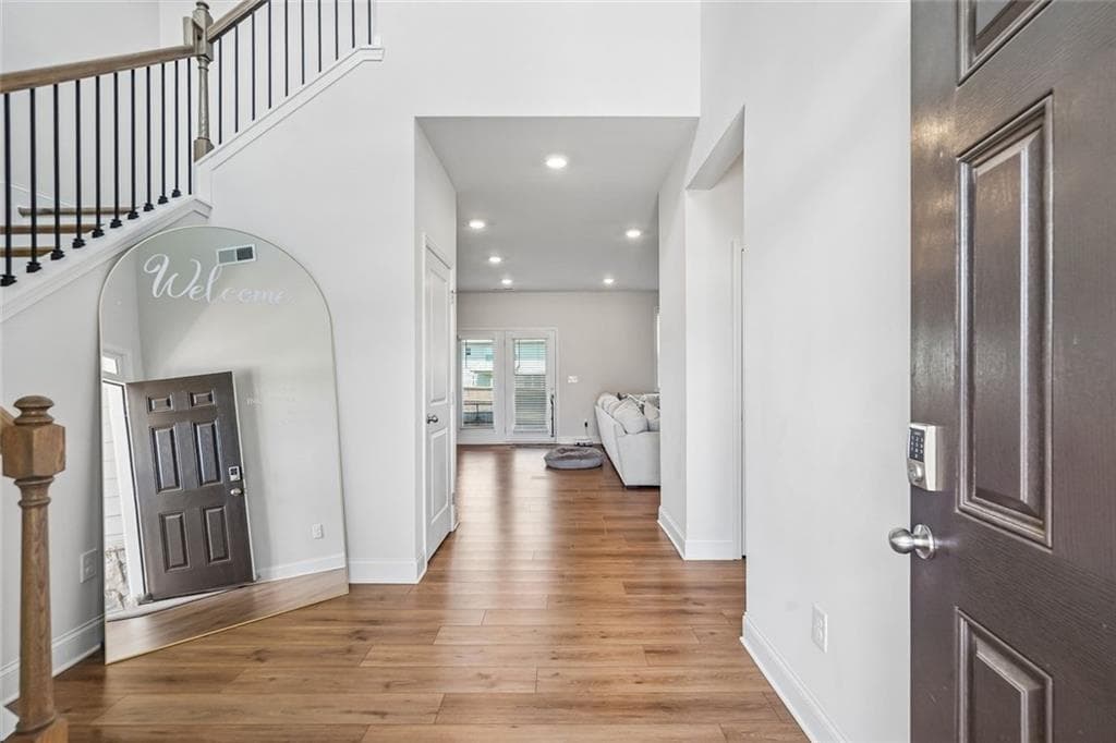 5 bedroom, 3 bathroom, 2,837 sq ft single family residence for sale at 217 Blue Iris Court, Winder, GA 30680 — photo 4