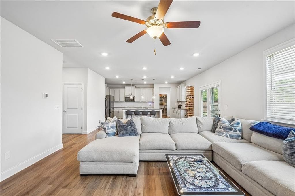 5 bedroom, 3 bathroom, 2,837 sq ft single family residence for sale at 217 Blue Iris Court, Winder, GA 30680 — photo 8