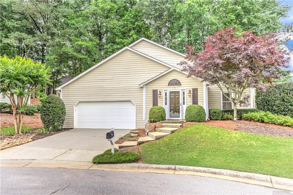 2 bedroom, 3 bathroom, 2,090 sq ft single family residence for sale at 73 Jessica Place, Marietta, GA 30062 — photo 4