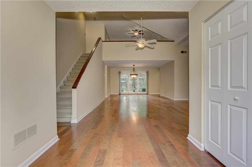 2 bedroom, 3 bathroom, 2,090 sq ft single family residence for sale at 73 Jessica Place, Marietta, GA 30062 — photo 8