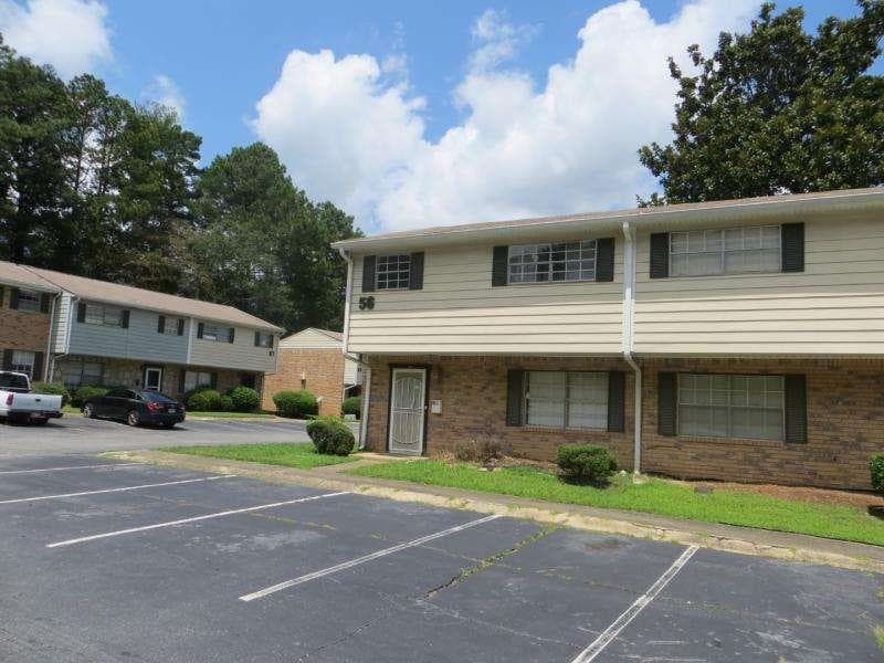 3 bedroom, 3 bathroom, 1,340 sq ft condominium for sale at 4701 Flat Shoals Road 56A, Union City, GA 30291 — photo 2