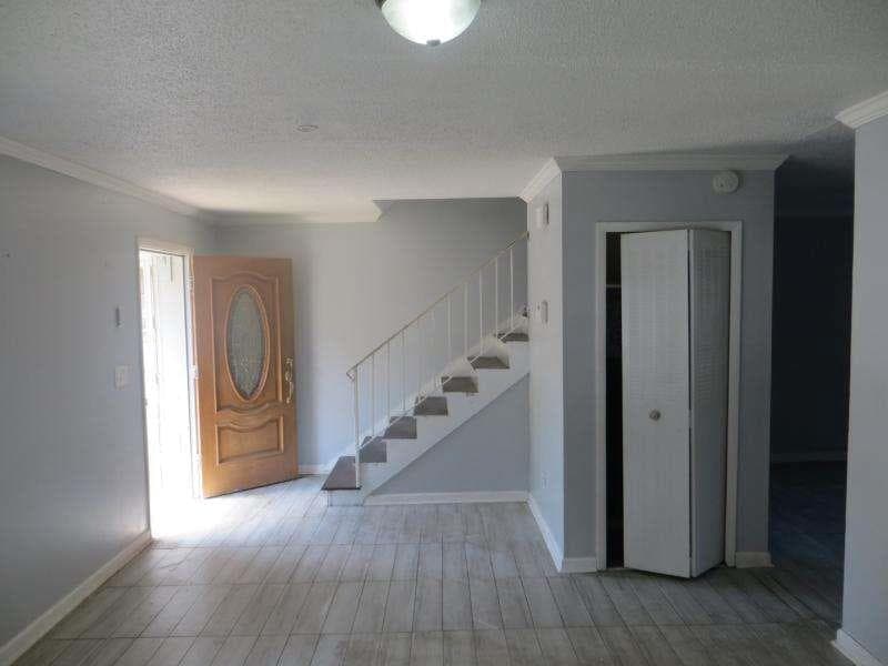 3 bedroom, 3 bathroom, 1,340 sq ft condominium for sale at 4701 Flat Shoals Road 56A, Union City, GA 30291 — photo 6