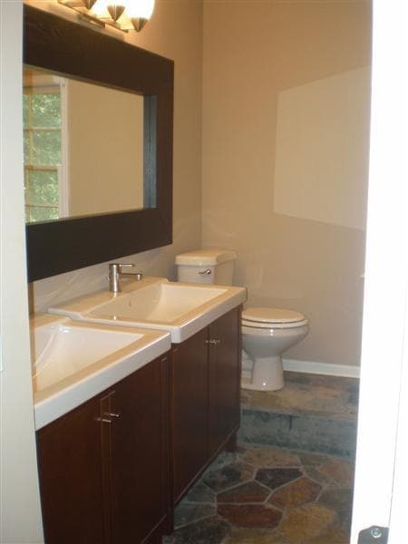 4 bedroom, 3 bathroom, 2,169 sq ft single family residence for rent at 3381 Griffin Terrace, Smyrna, GA 30082 for $2,495 a month — photo 4