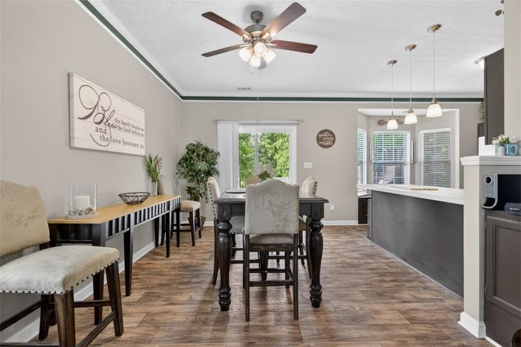 3 bedroom, 4 bathroom, 2,061 sq ft townhouse for sale at 2484 Stonegate Drive, Acworth, GA 30101 — photo 7
