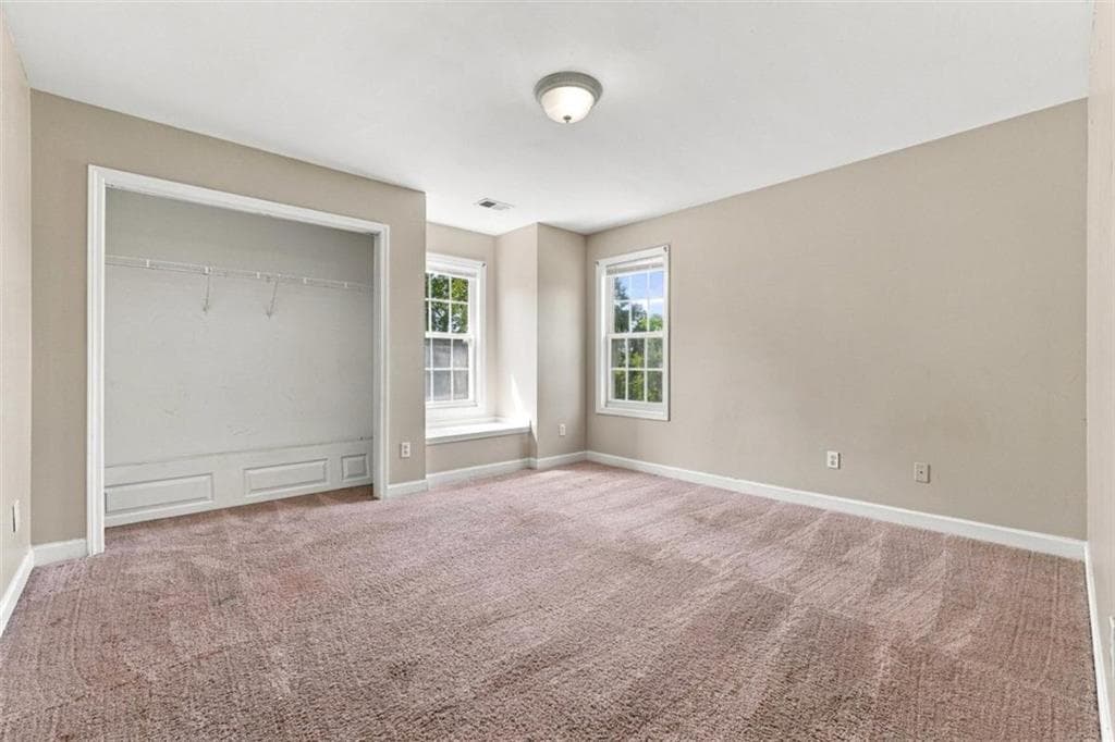 4 bedroom, 3 bathroom, 2,949 sq ft single family residence for sale at 3159 Lovell Dr SW, Atlanta, GA 30311 — photo 9