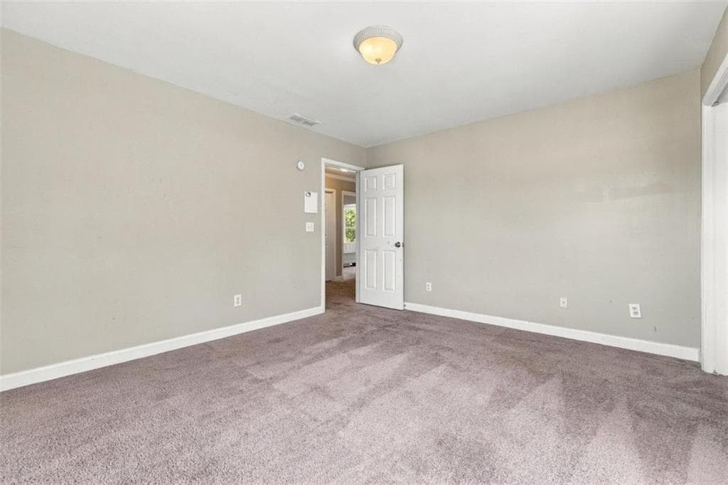 4 bedroom, 3 bathroom, 2,949 sq ft single family residence for sale at 3159 Lovell Dr SW, Atlanta, GA 30311 — photo 10