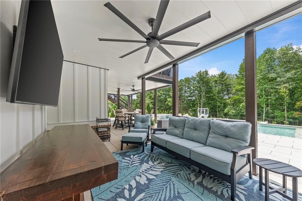5 bedroom, 4 bathroom, 7,135 sq ft single family residence for sale at 2218 Shoal Creek Road, Buford, GA 30518 — photo 5