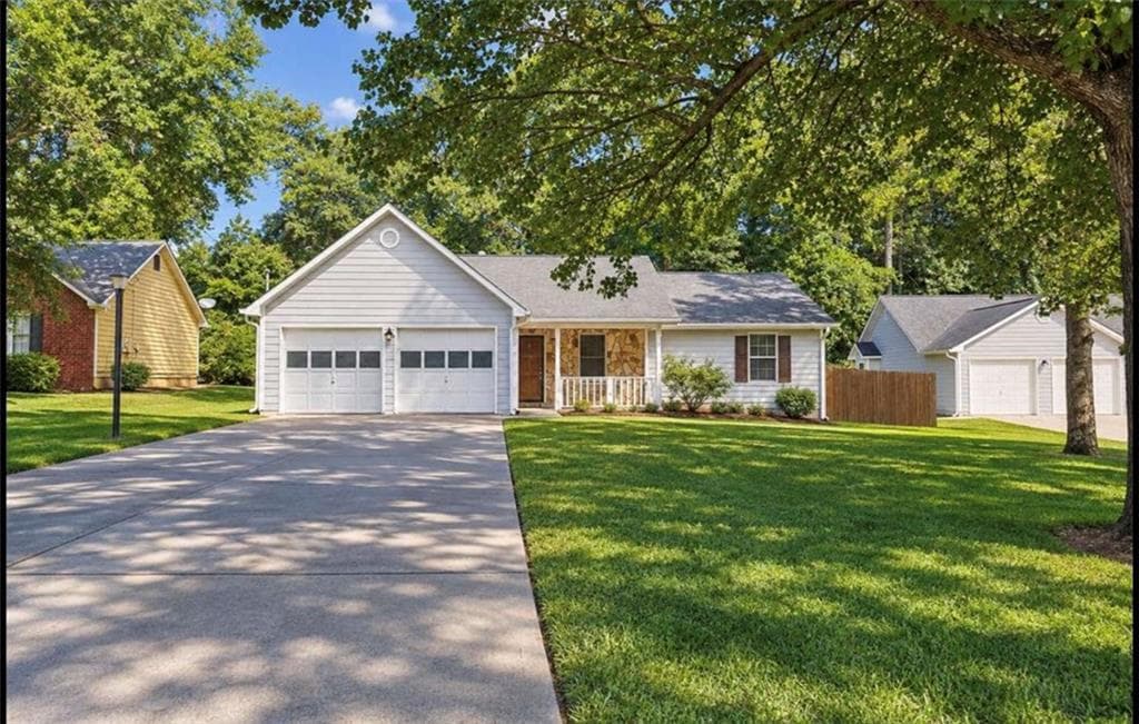 3 bedroom, 2 bathroom, 1,392 sq ft single family residence for sale at 10436 Tara Pointe Drive, Jonesboro, GA 30238