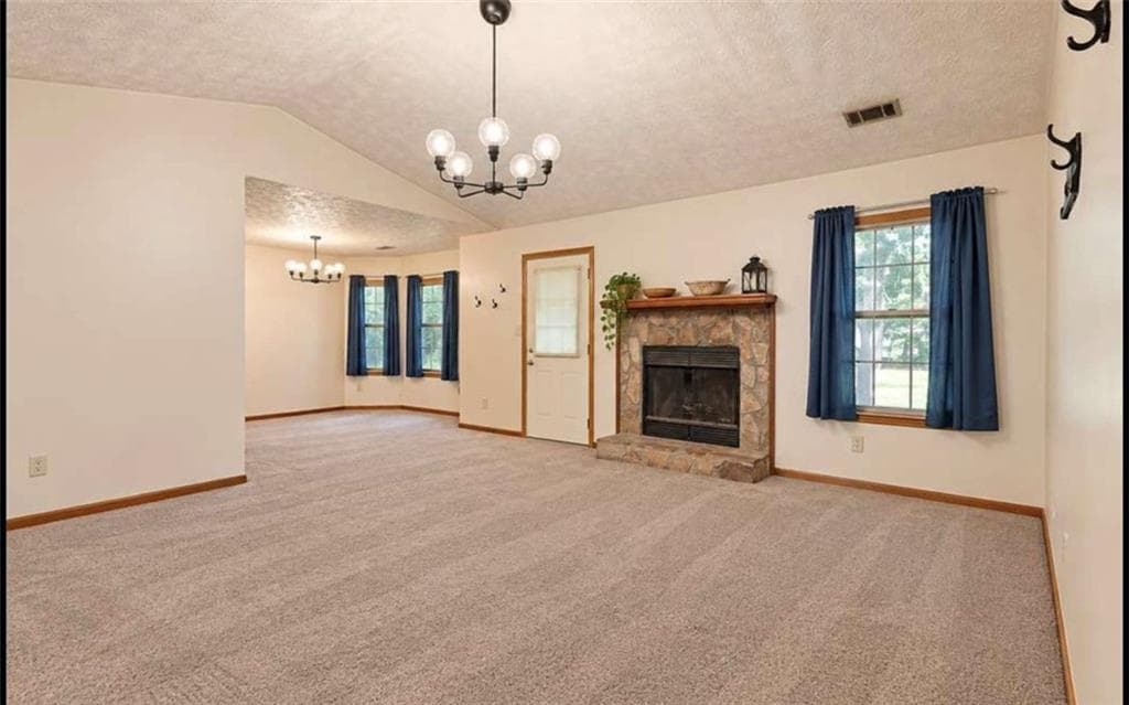 3 bedroom, 2 bathroom, 1,392 sq ft single family residence for sale at 10436 Tara Pointe Drive, Jonesboro, GA 30238 — photo 5