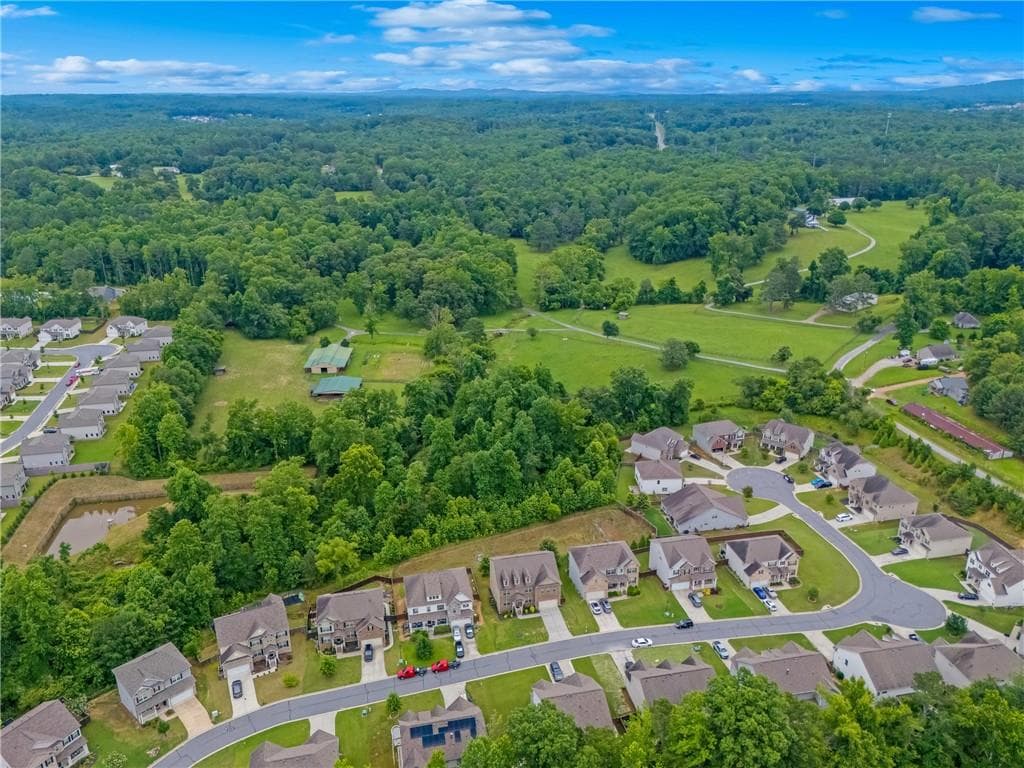 5 bedroom, 4 bathroom, 3,999 sq ft single family residence for sale at 7905 Brewton Creek Drive, Cumming, GA 30028 — photo 6