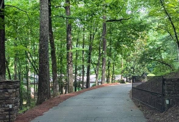 4 bedroom, 4 bathroom, 5,025 sq ft single family residence for sale at 36 Mill Creek Trail, Dahlonega, GA 30533 — photo 2