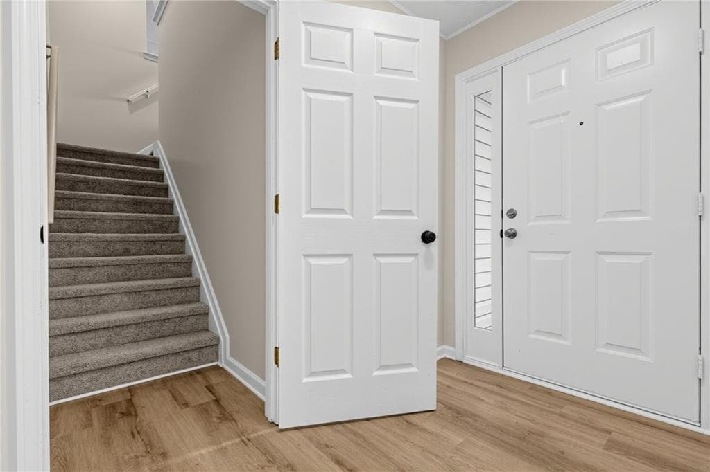 3 bedroom, 2 bathroom, 2,248 sq ft single family residence for sale at 2720 Matlin Way, Buford, GA 30519 — photo 4