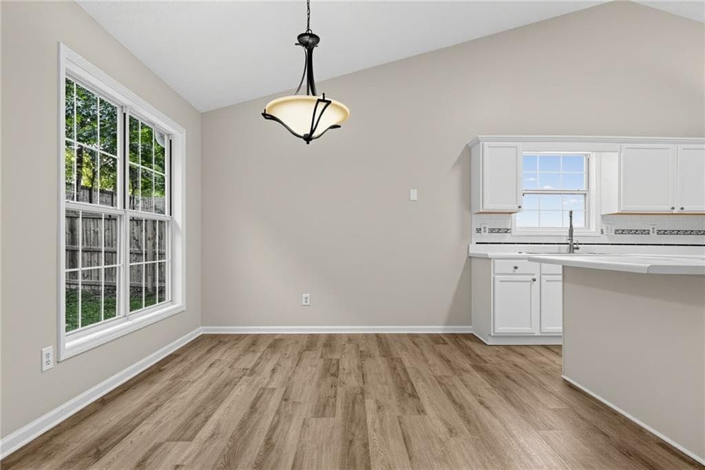 3 bedroom, 2 bathroom, 2,248 sq ft single family residence for sale at 2720 Matlin Way, Buford, GA 30519 — photo 9