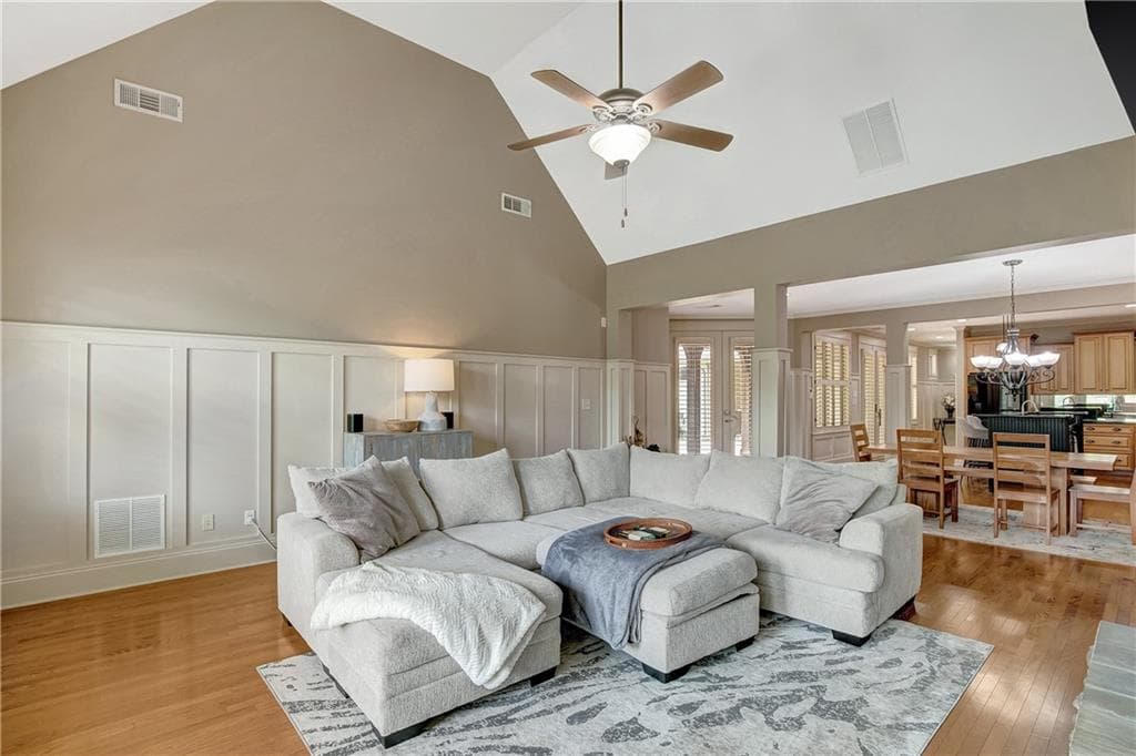 4 bedroom, 5 bathroom, 3,048 sq ft single family residence for sale at 14 Beacon Crest, Newnan, GA 30265 — photo 7