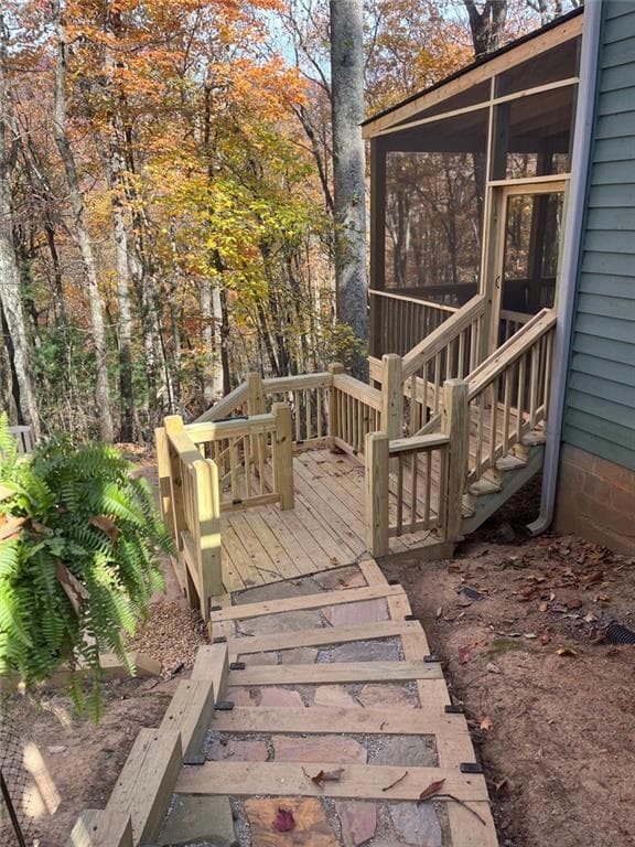 4 bedroom, 5 bathroom, 2,244 sq ft single family residence for sale at 555 Laurel Ridge Drive, Ellijay, GA 30536 — photo 7