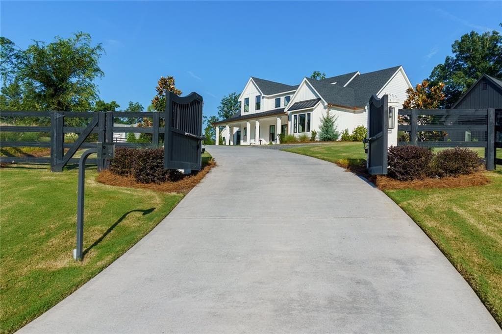 5 bedroom, 7 bathroom, 5,500 sq ft single family residence for sale at 2129 Sugar Pike Road, Woodstock, GA 30188 — photo 2