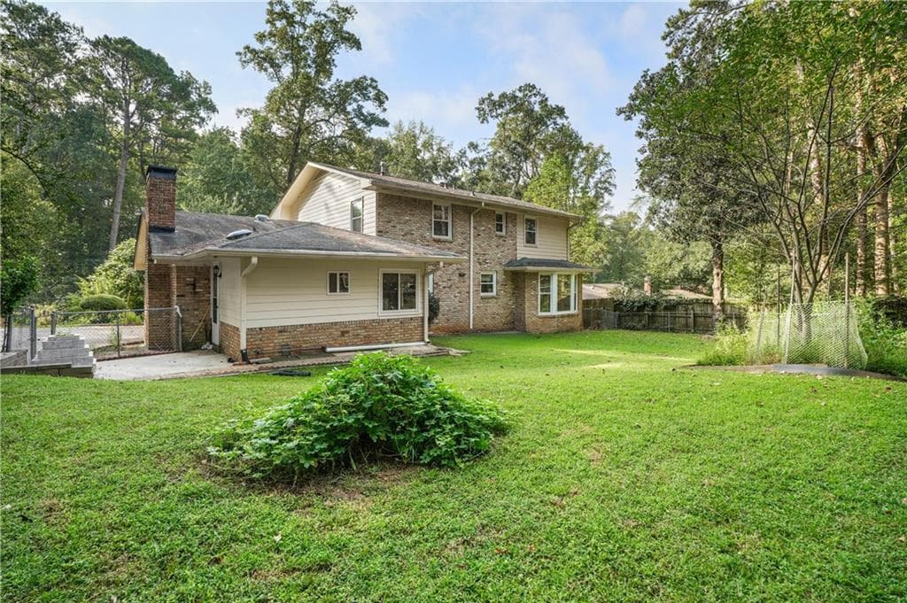 4 bedroom, 3 bathroom, 2,560 sq ft single family residence for rent at 3310 Chase Road, Atlanta, GA 30341 for $3,500 a month — photo 3