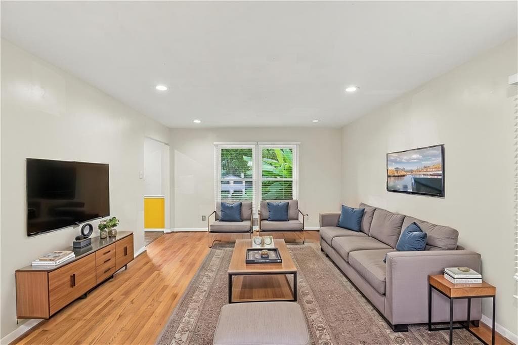4 bedroom, 3 bathroom, 2,560 sq ft single family residence for rent at 3310 Chase Road, Atlanta, GA 30341 for $3,500 a month — photo 8