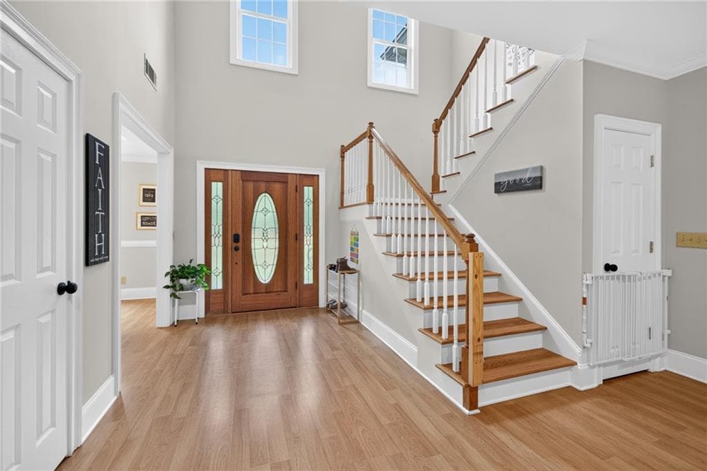 7 bedroom, 4 bathroom, 3,769 sq ft single family residence for sale at 4287 Pine Vale Road, Gainesville, GA 30507 — photo 9