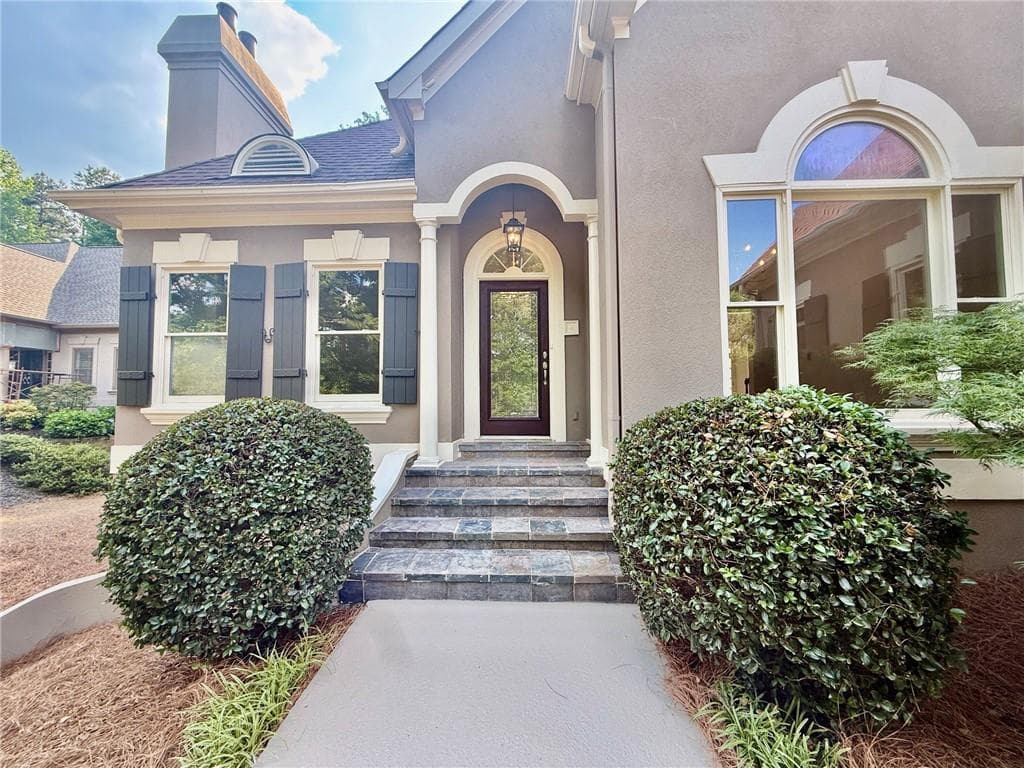 5 bedroom, 5 bathroom, 4,350 sq ft single family residence for sale at 7605 Wentworth Drive, Duluth, GA 30097 — photo 5