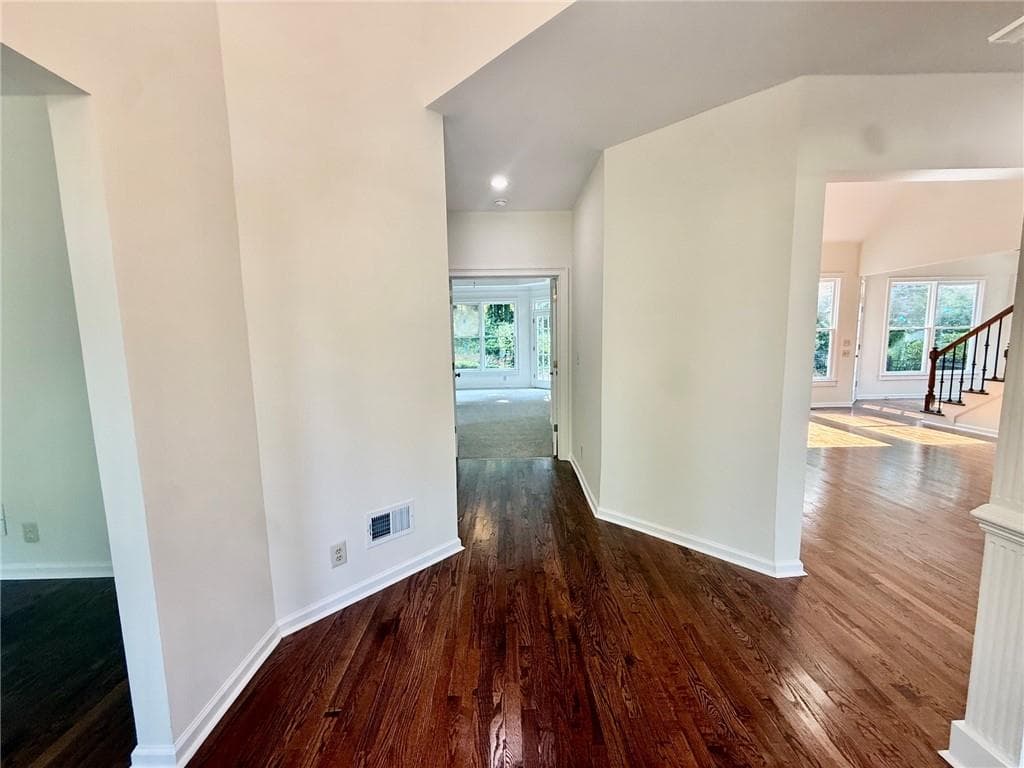 5 bedroom, 5 bathroom, 4,350 sq ft single family residence for sale at 7605 Wentworth Drive, Duluth, GA 30097 — photo 8