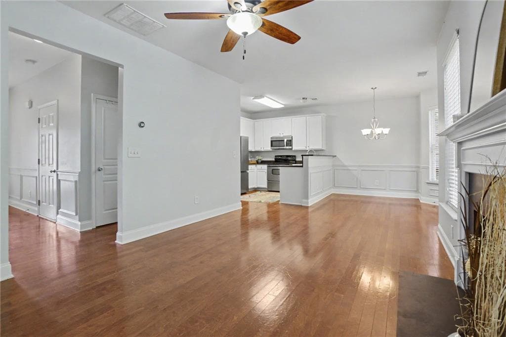 3 bedroom, 3 bathroom, 1,677 sq ft townhouse for rent at 219 Stone Park Drive, Woodstock, GA 30188 for $2,400 a month — photo 9