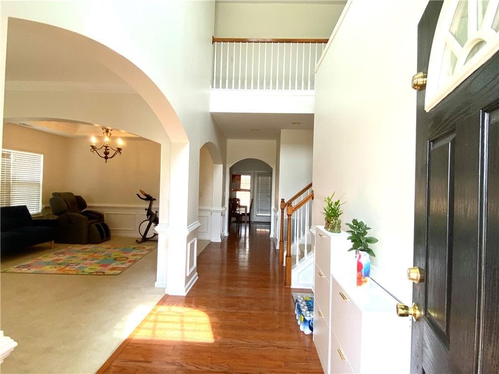 4 bedroom, 3 bathroom, 2,577 sq ft single family residence for sale at 1113 Overview Drive, Lawrenceville, GA 30044 — photo 2