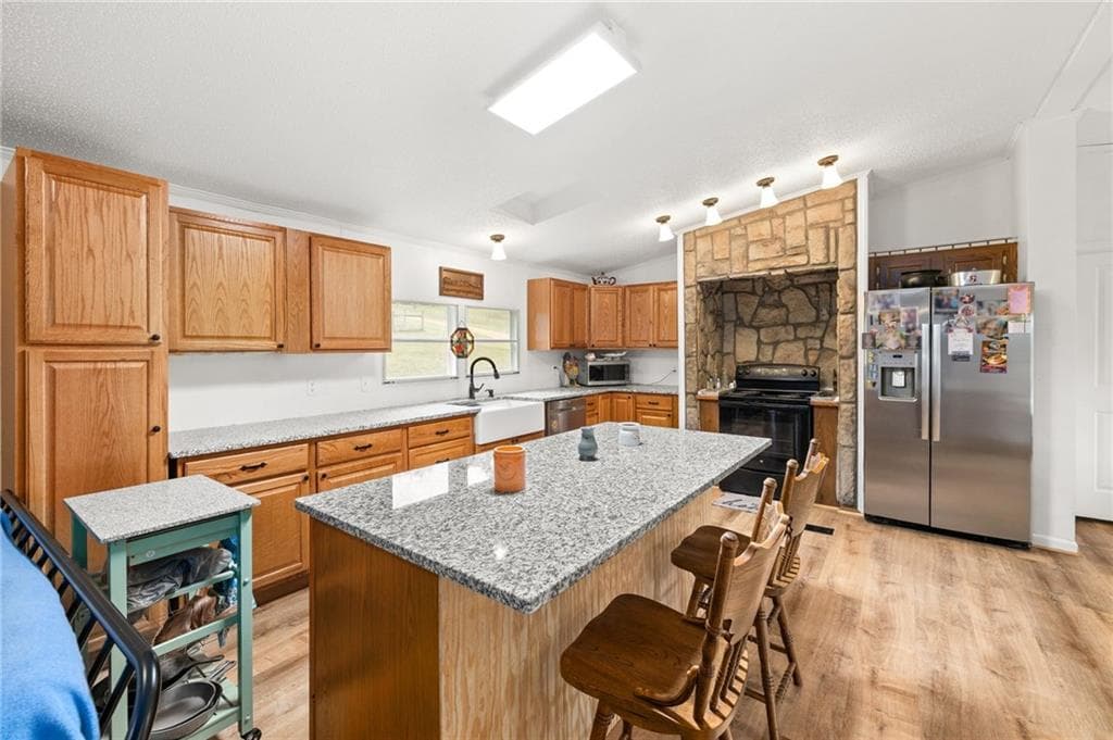 4 bedroom, 3 bathroom, 2,184 sq ft single family residence for sale at 4597 Highway 334, Commerce, GA 30530 — photo 7
